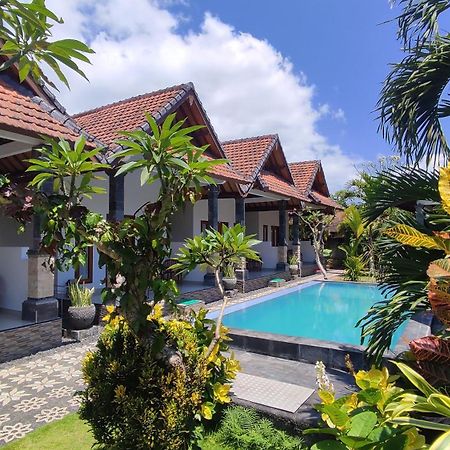 Miko Bali Bungalow Toyapakeh エクステリア 写真