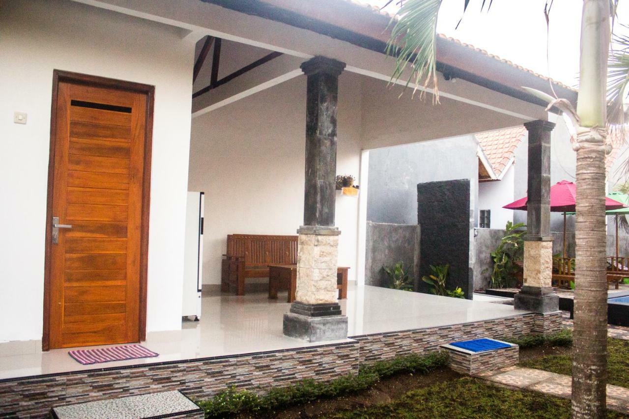 Miko Bali Bungalow Toyapakeh エクステリア 写真