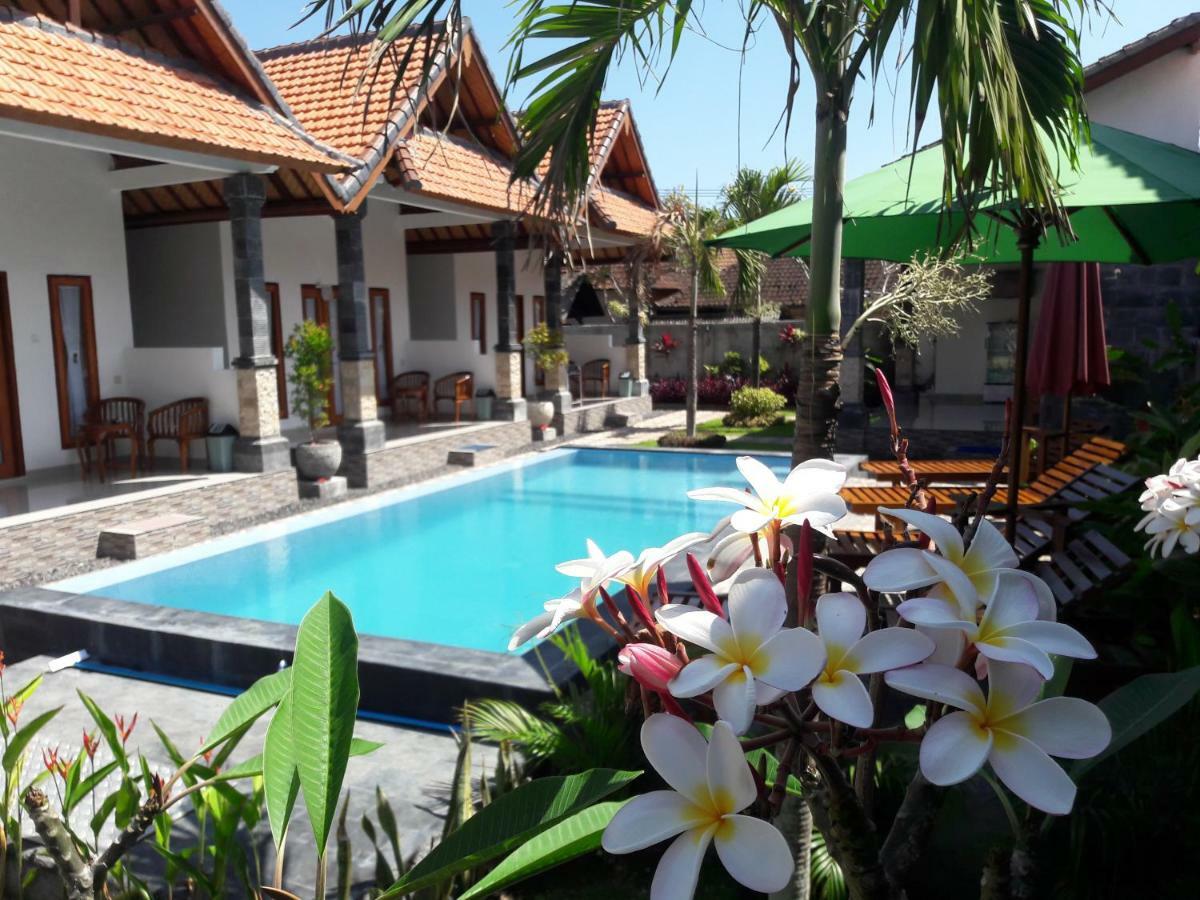 Miko Bali Bungalow Toyapakeh エクステリア 写真