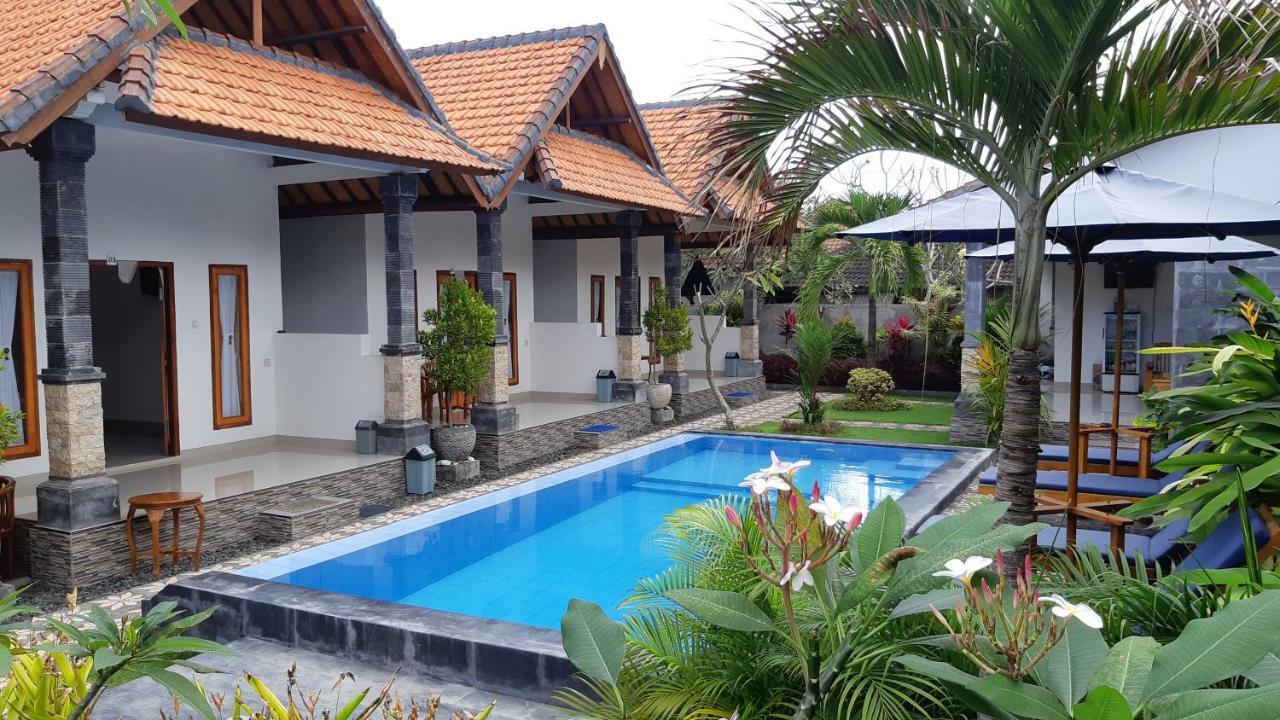 Miko Bali Bungalow Toyapakeh エクステリア 写真